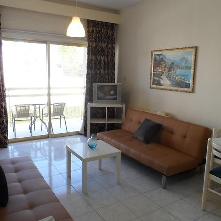 ليماسول Geotanya Apartments الغرفة الصورة