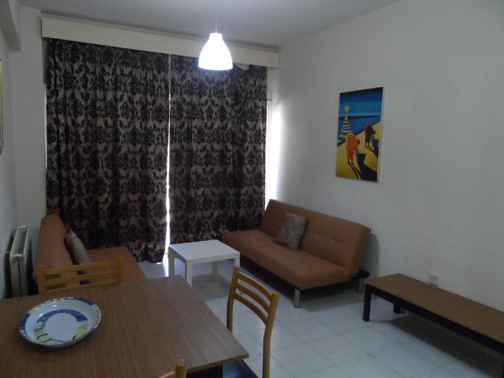 ليماسول Geotanya Apartments الغرفة الصورة